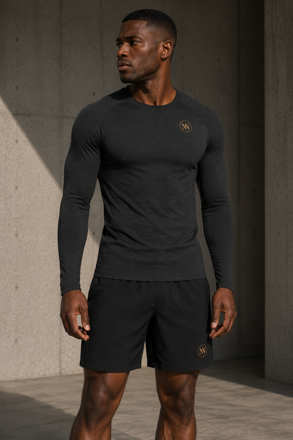 ESSENTIAL PERFORMANCE LONG SLEEVE