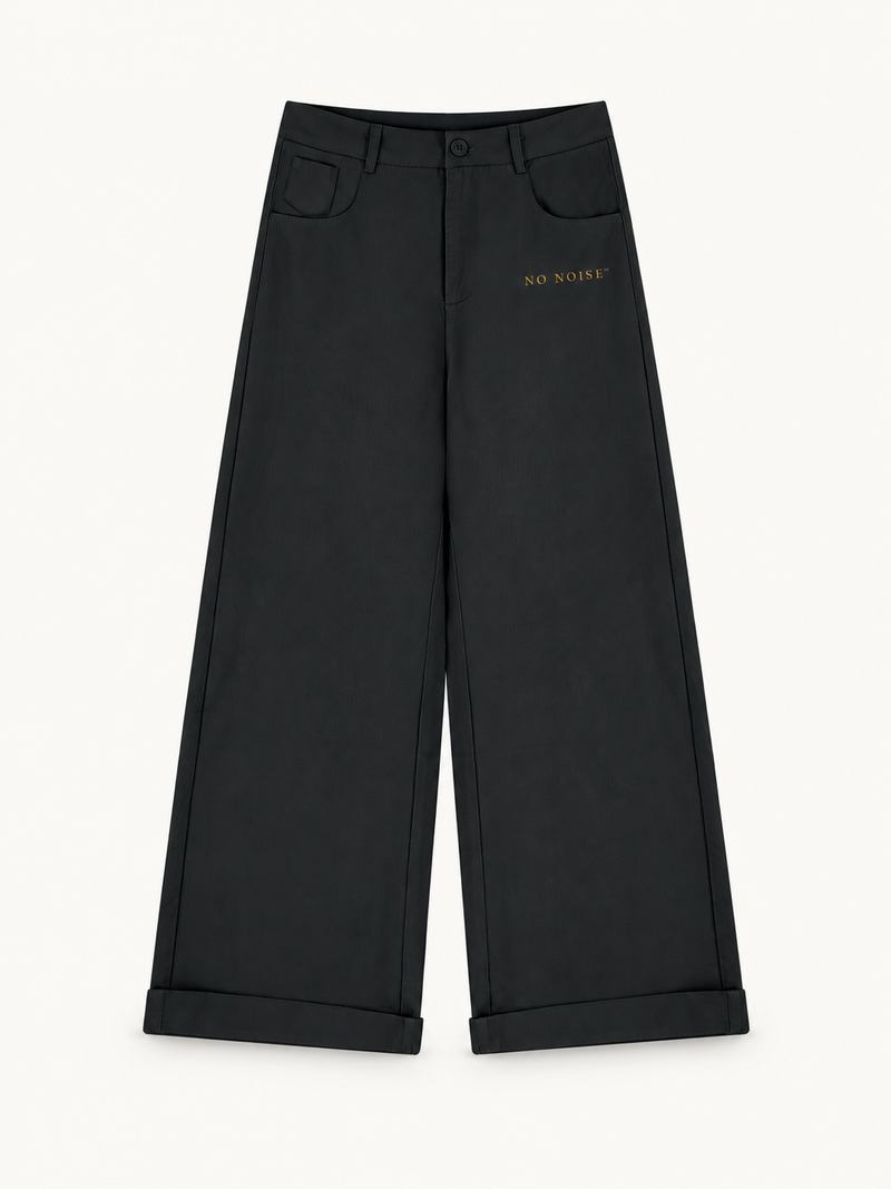NO NOISE™ HER Silent Drape Trouser in black, front view.