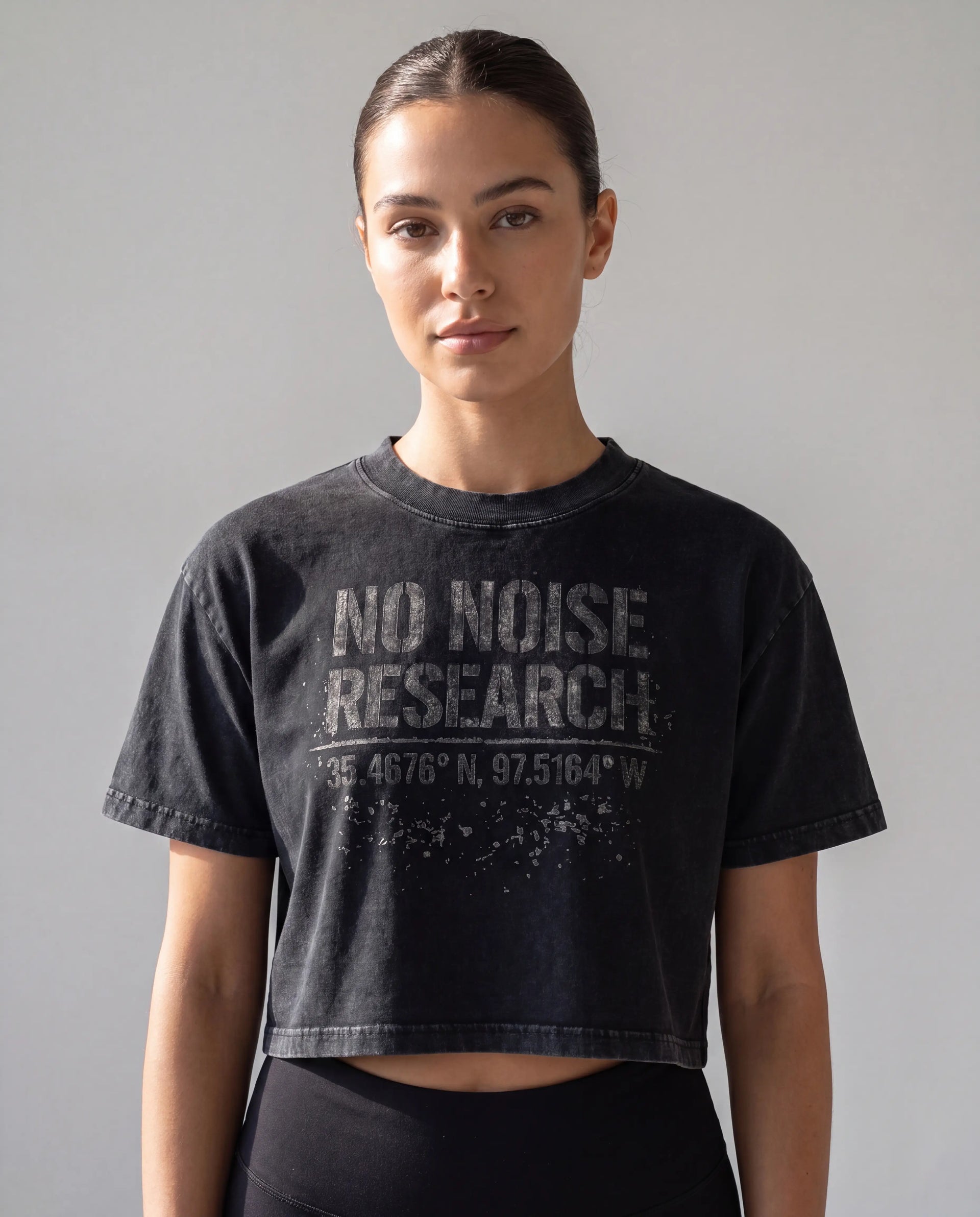 NO NOISE HER Research Mineral Wash Crop Tee, Black, front view