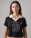 NO NOISE Player Jersey Crop on model, front view