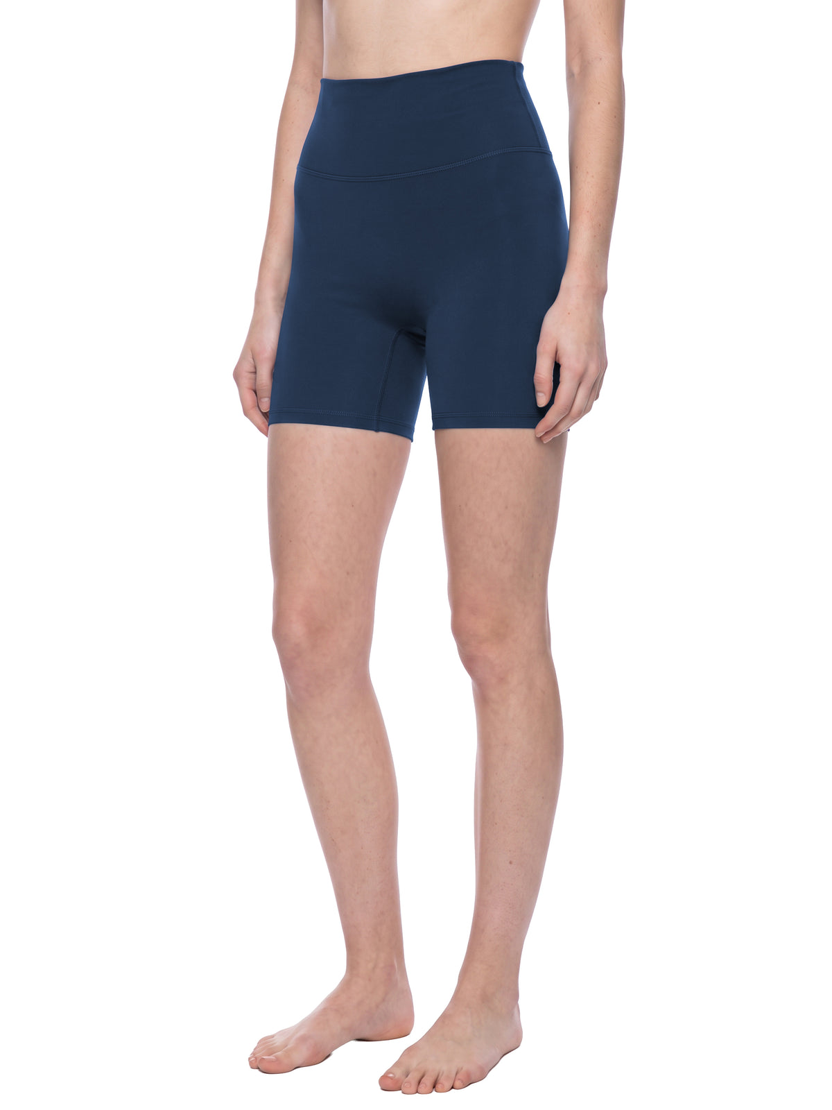 NO NOISE™ Navy biker shorts on model, three-quarter front