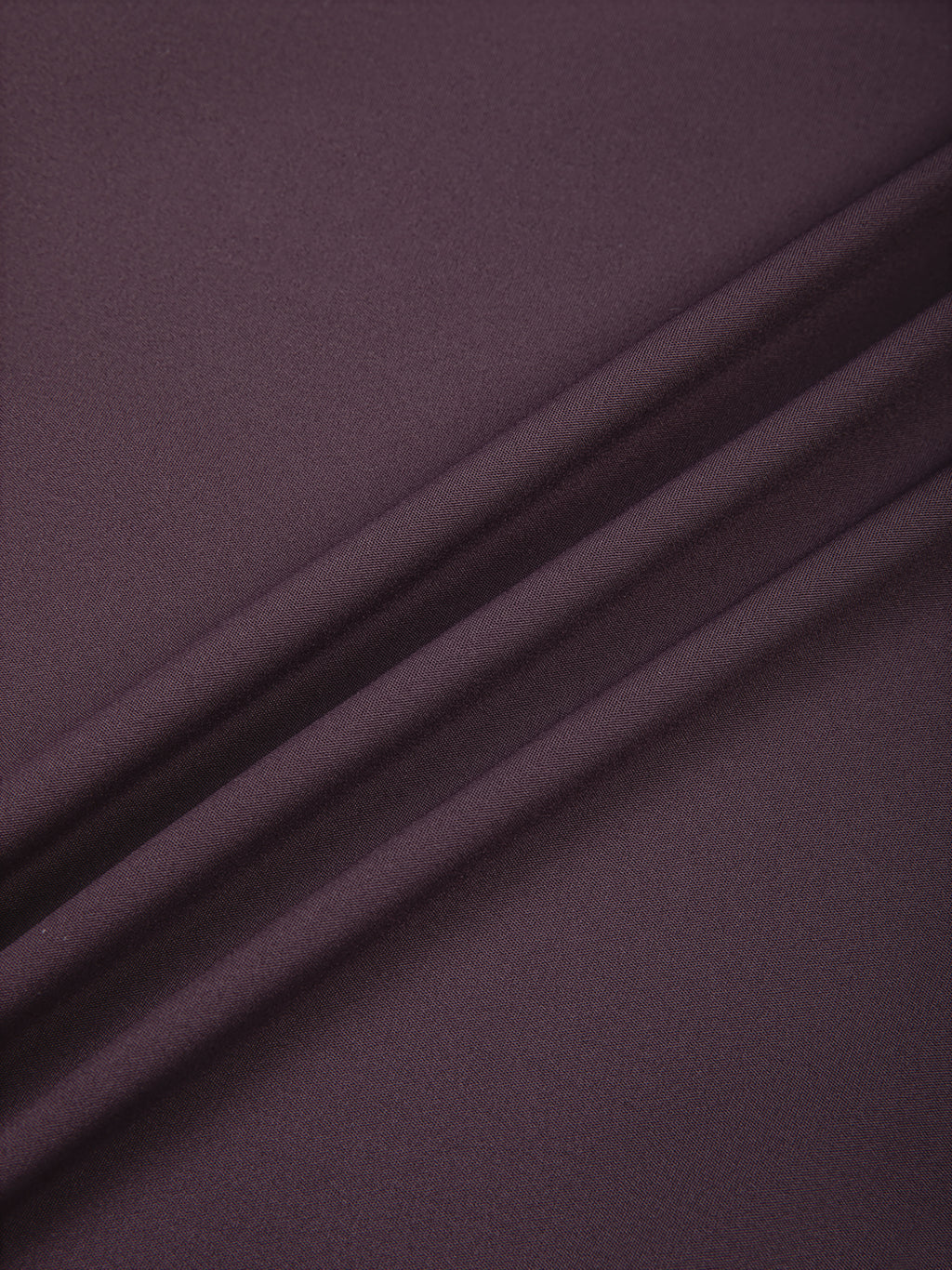 NO NOISE™ Plum jacket fabric texture