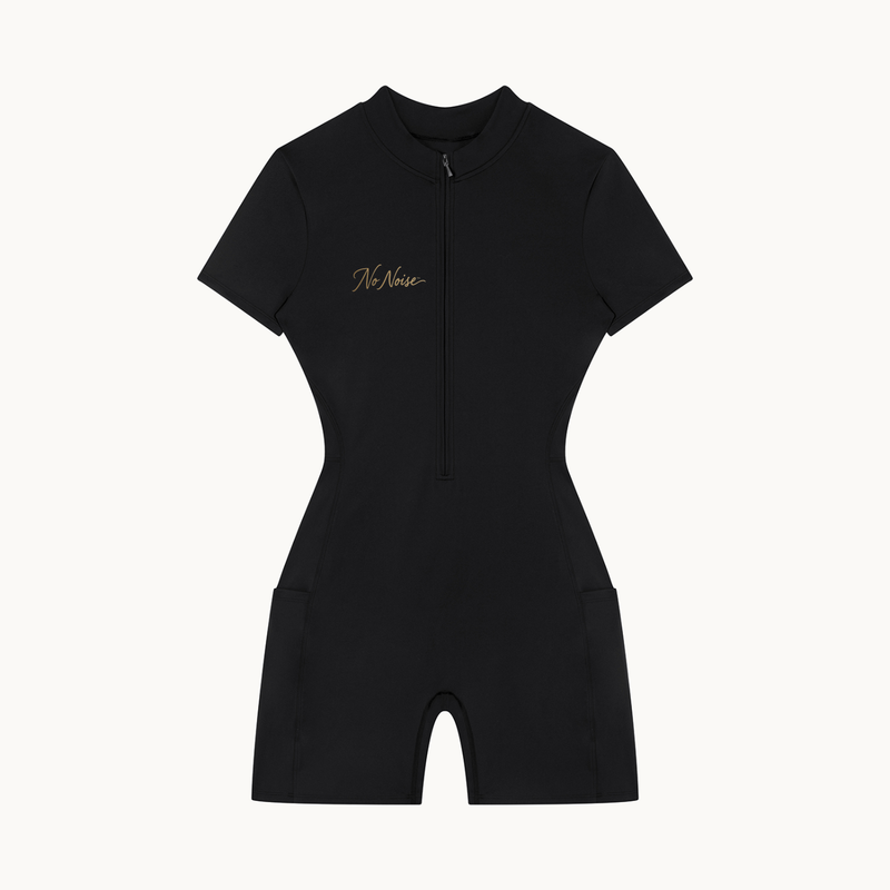 MOTION QUARTER-ZIP SHORT SLEEVE — product view on warm ivory.