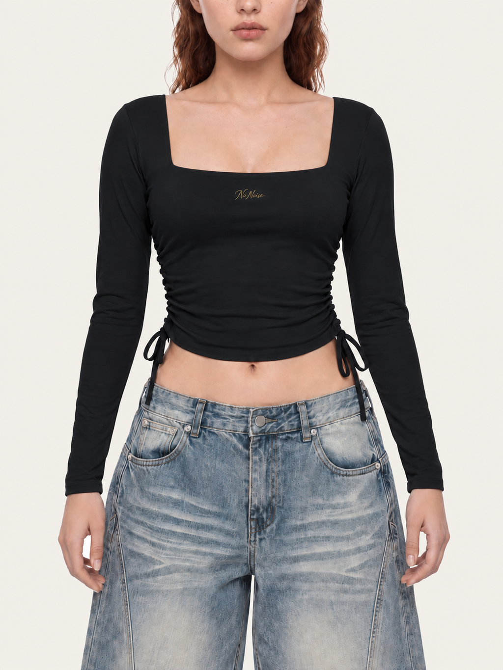 NO NOISE black ruched square-neck top — front model